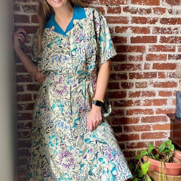 Vintage 70s floral dress - Picture 7 of 7